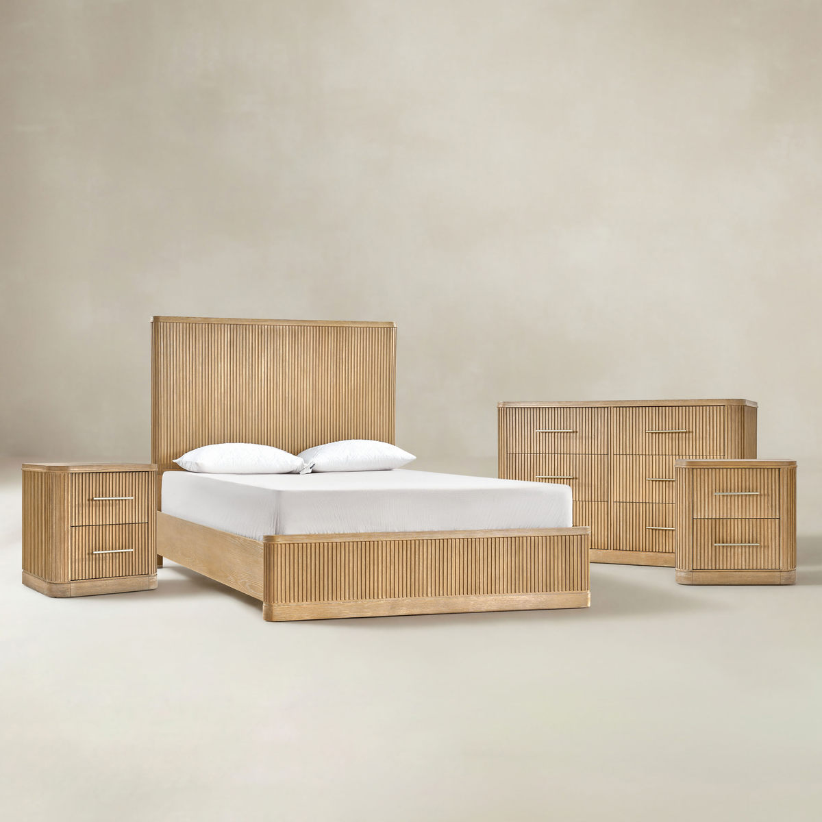Verral Fluted Wood 4-piece Bedroom Set