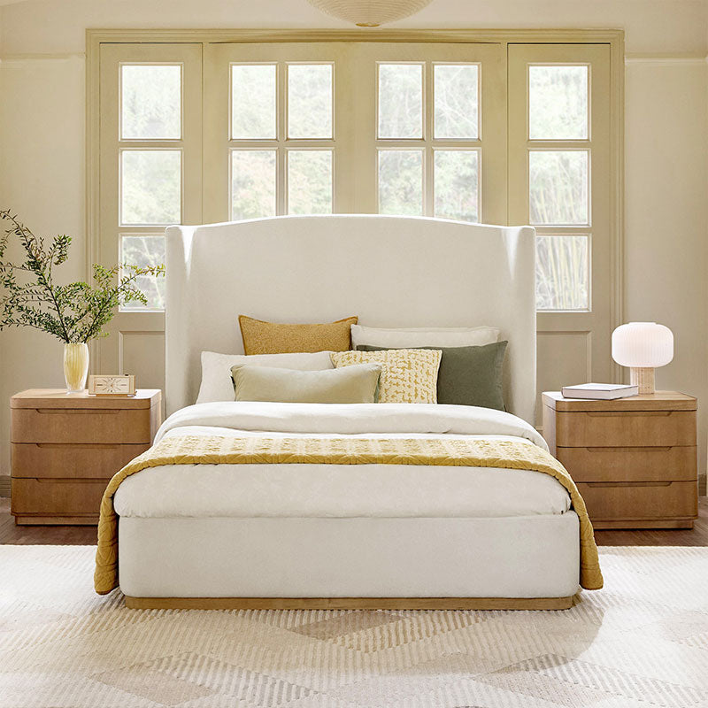 Ravona Modern 3-Piece Bedroom Bundle with Wingback Bed & Nightstands