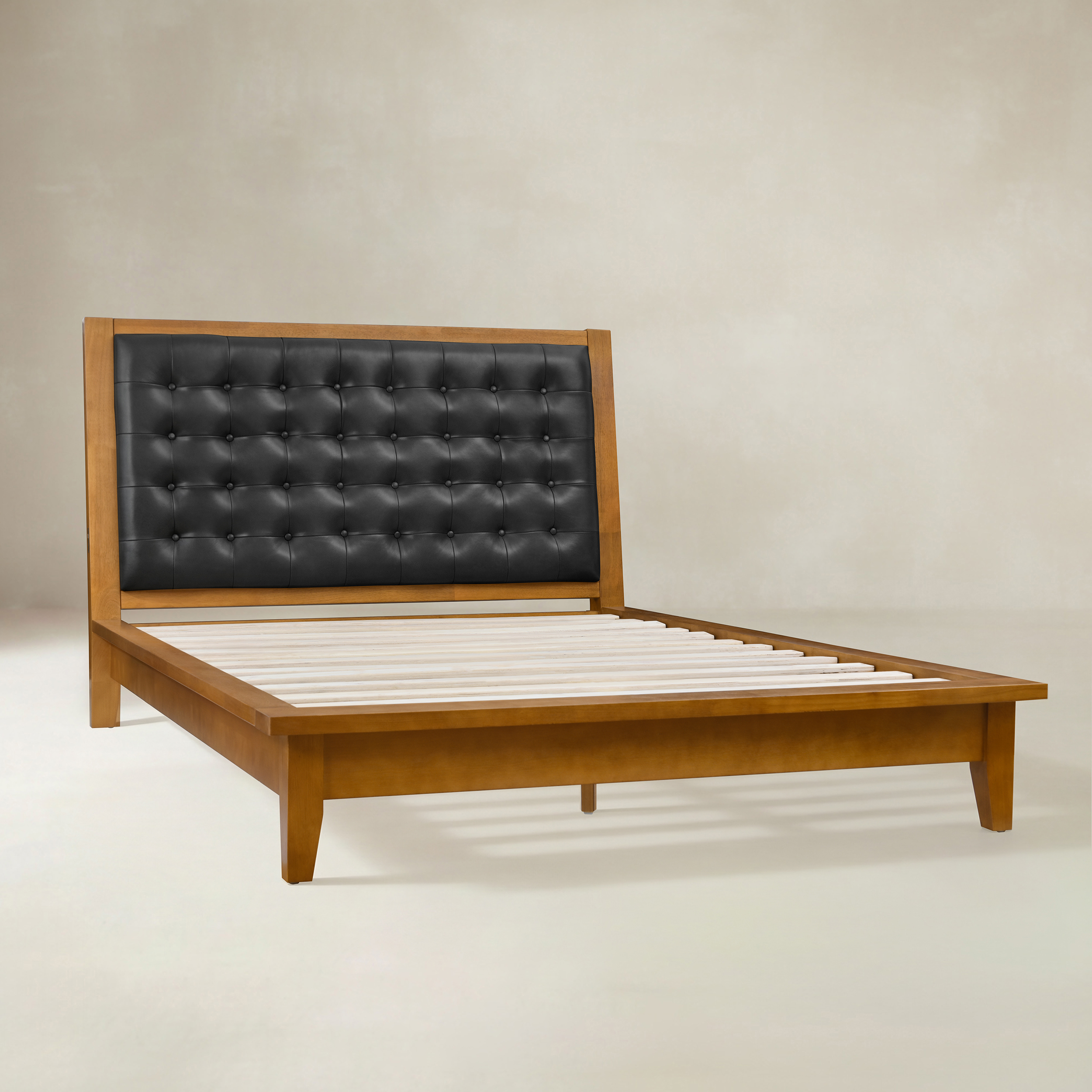 Herme Genuine Leather Solid Wood Platform Bed with Charging Ports