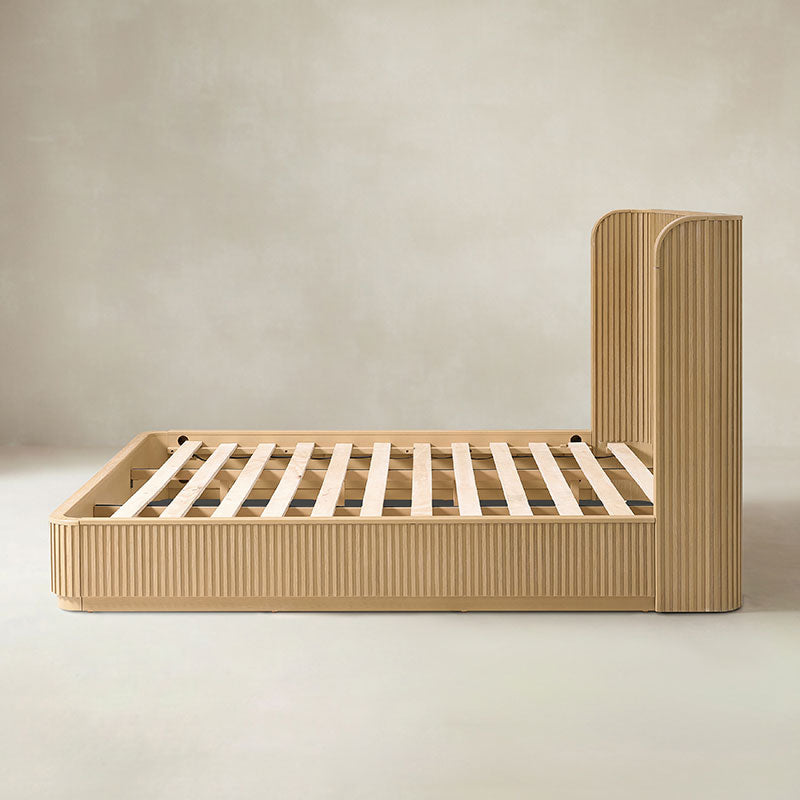 Arcua Fluted Wingback Bed