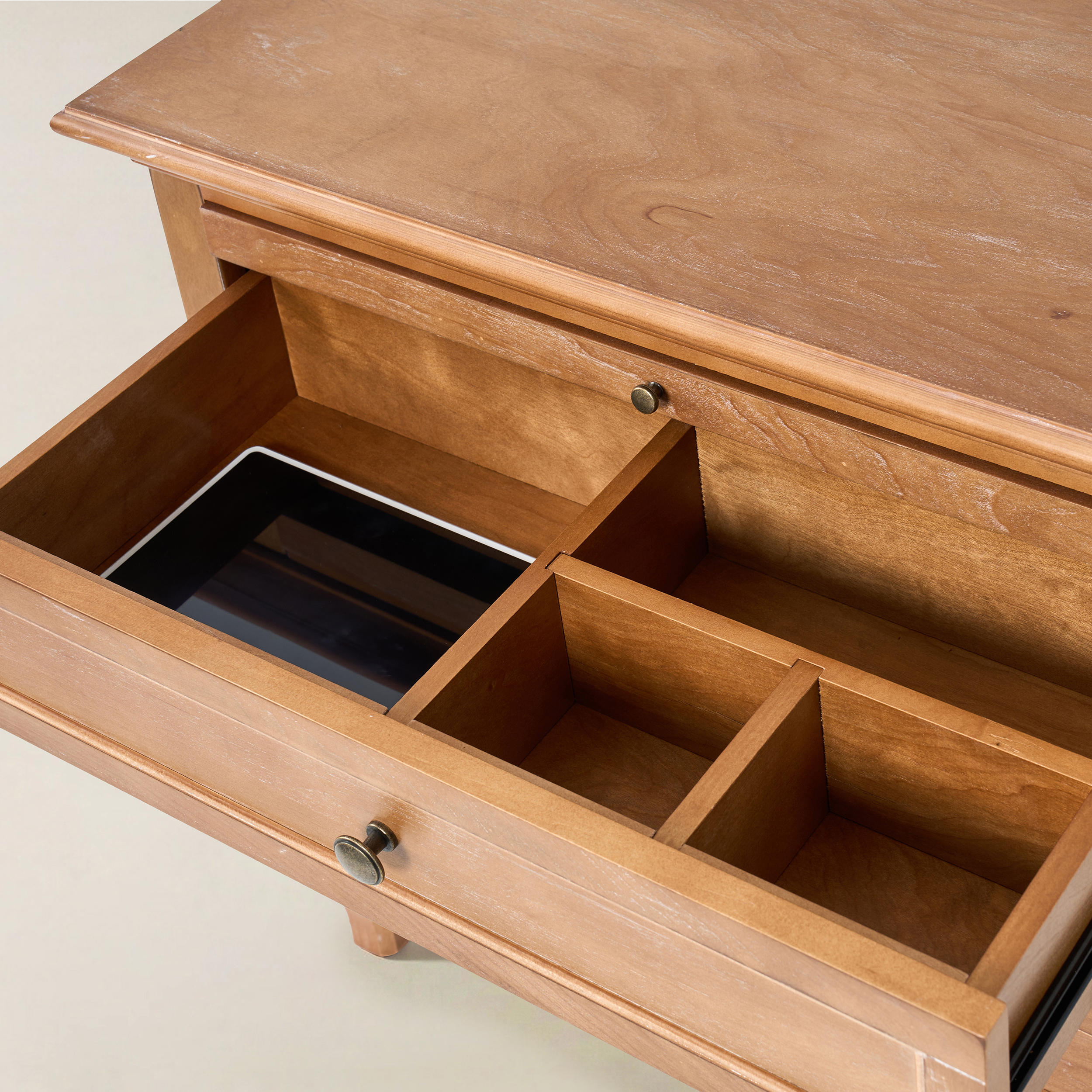 Galatea 3 - Drawer End Table with Built-In Outlets(Optional Types)