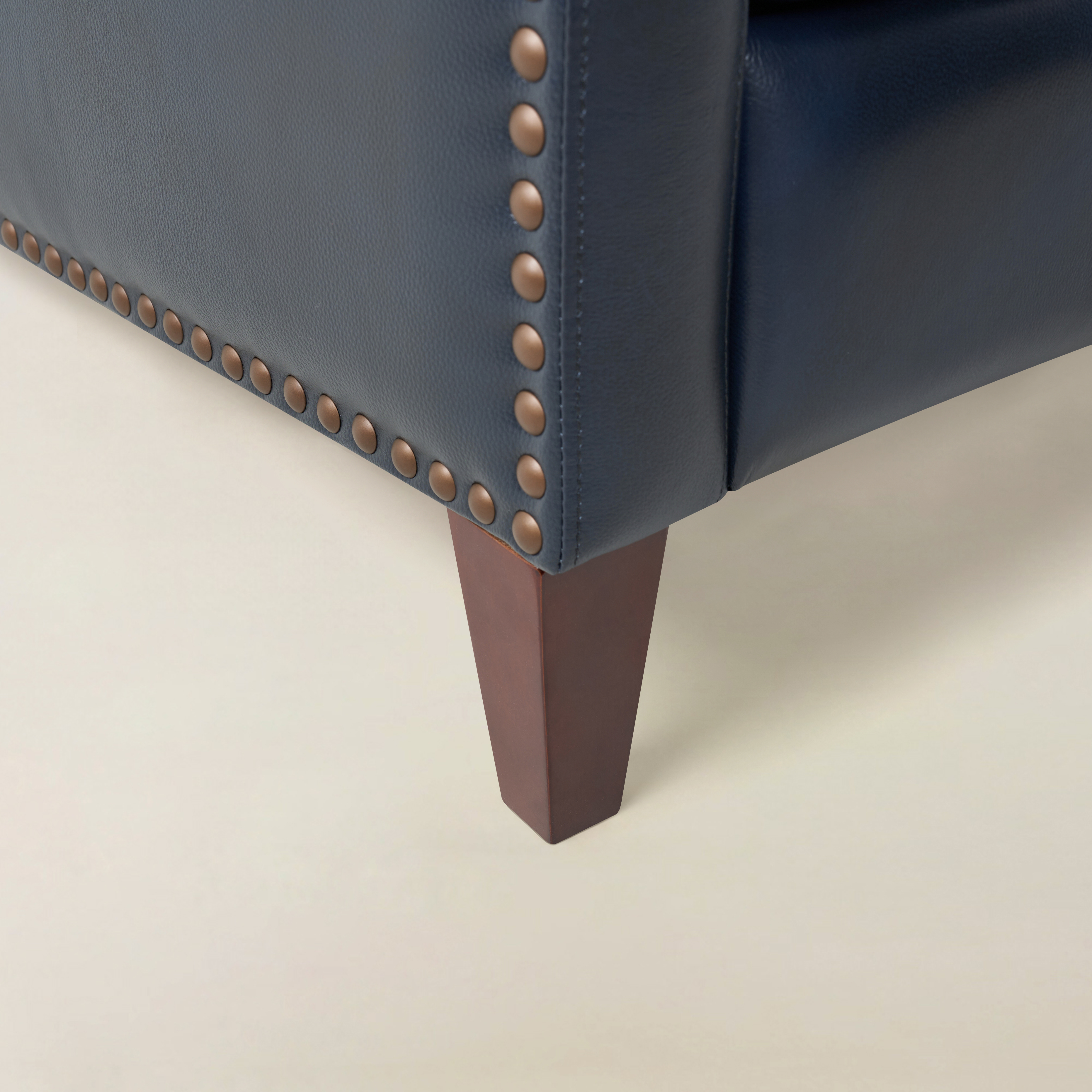 Deliat Genuine Leather Recliner