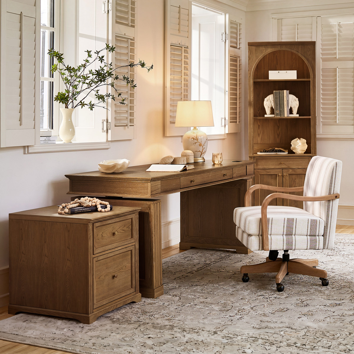Julia Farmhouse  Electric Adjustable Standing Desk