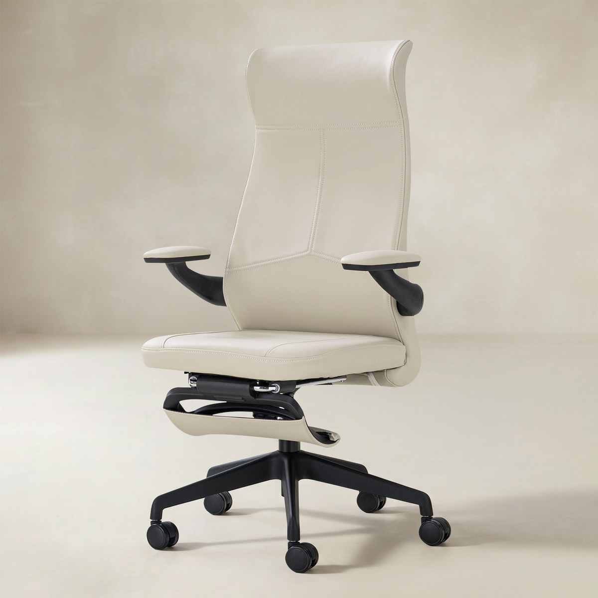 Aura Executive Ergonomic Office Chair With Massage