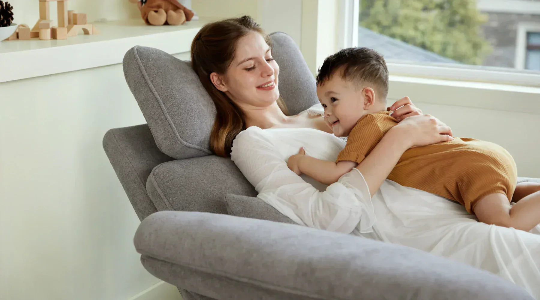 What Is the Proper Way to Sit in a Recliner?