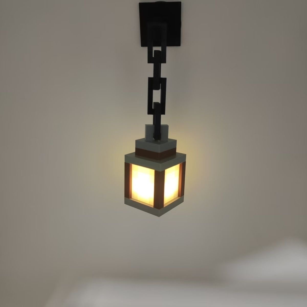 Minecraft 1:1 Pixel Remote-Controlled Lantern