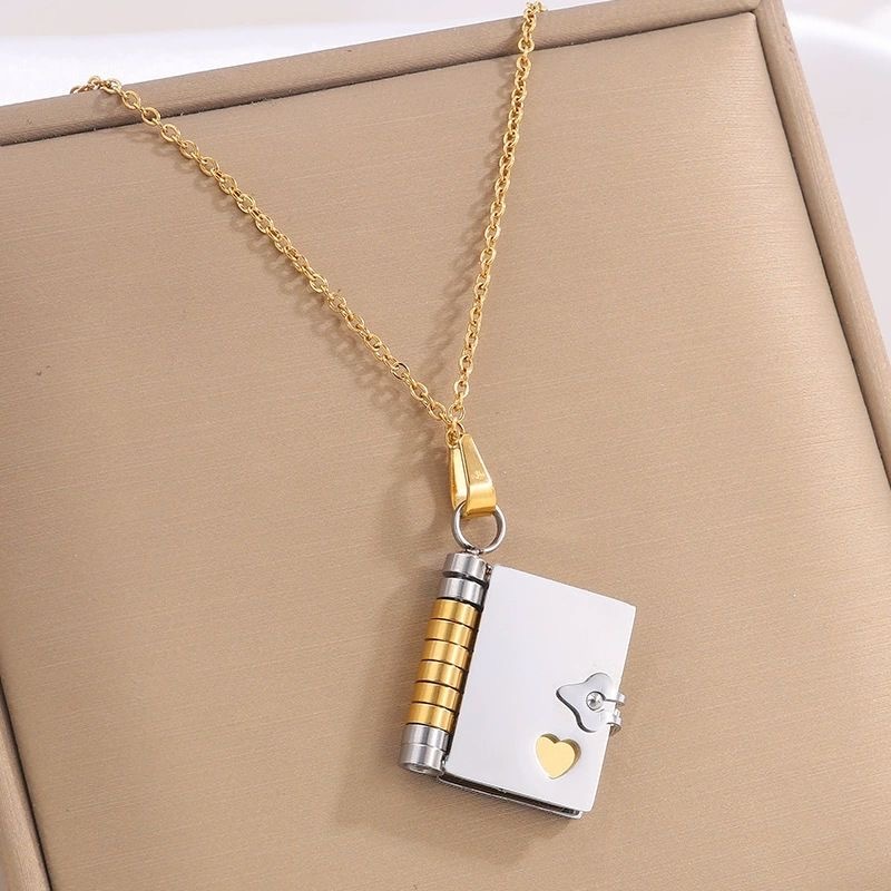 Engraving can open the letter necklace