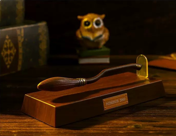 【Limited Edition Handcrafted】Mini Collector's Edition Magic Sofa