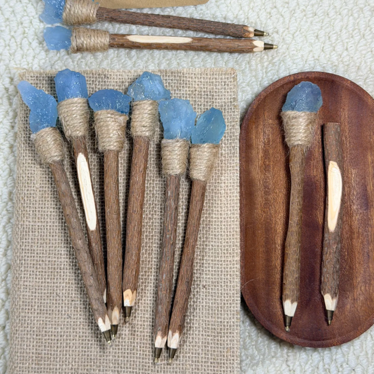 Aquamarin Handgefertigter Glückskristall-Stift