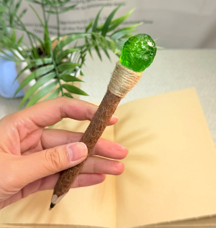 Aquamarin Handgefertigter Glückskristall-Stift