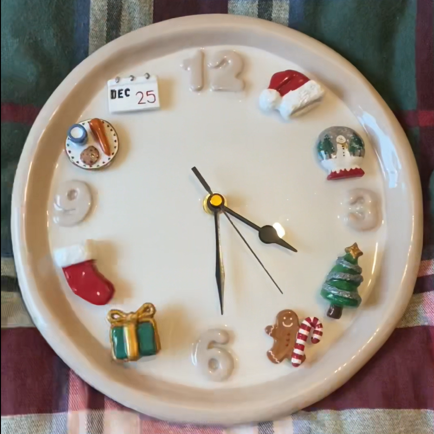 Christmas Holiday Clock with magnet charms