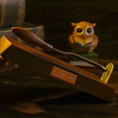 Wizard's Exclusive Flying Broom Floating Pen