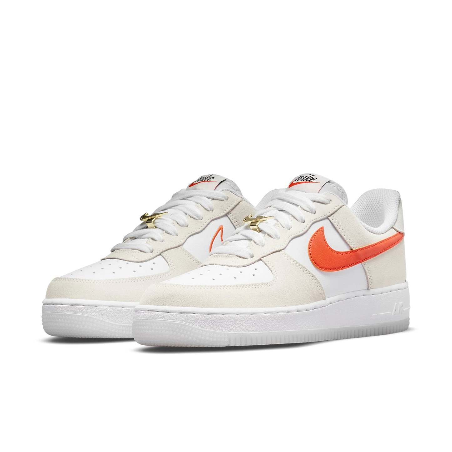 nitthhke Air Force 1 '07 SE 'First Use' DA8302-101