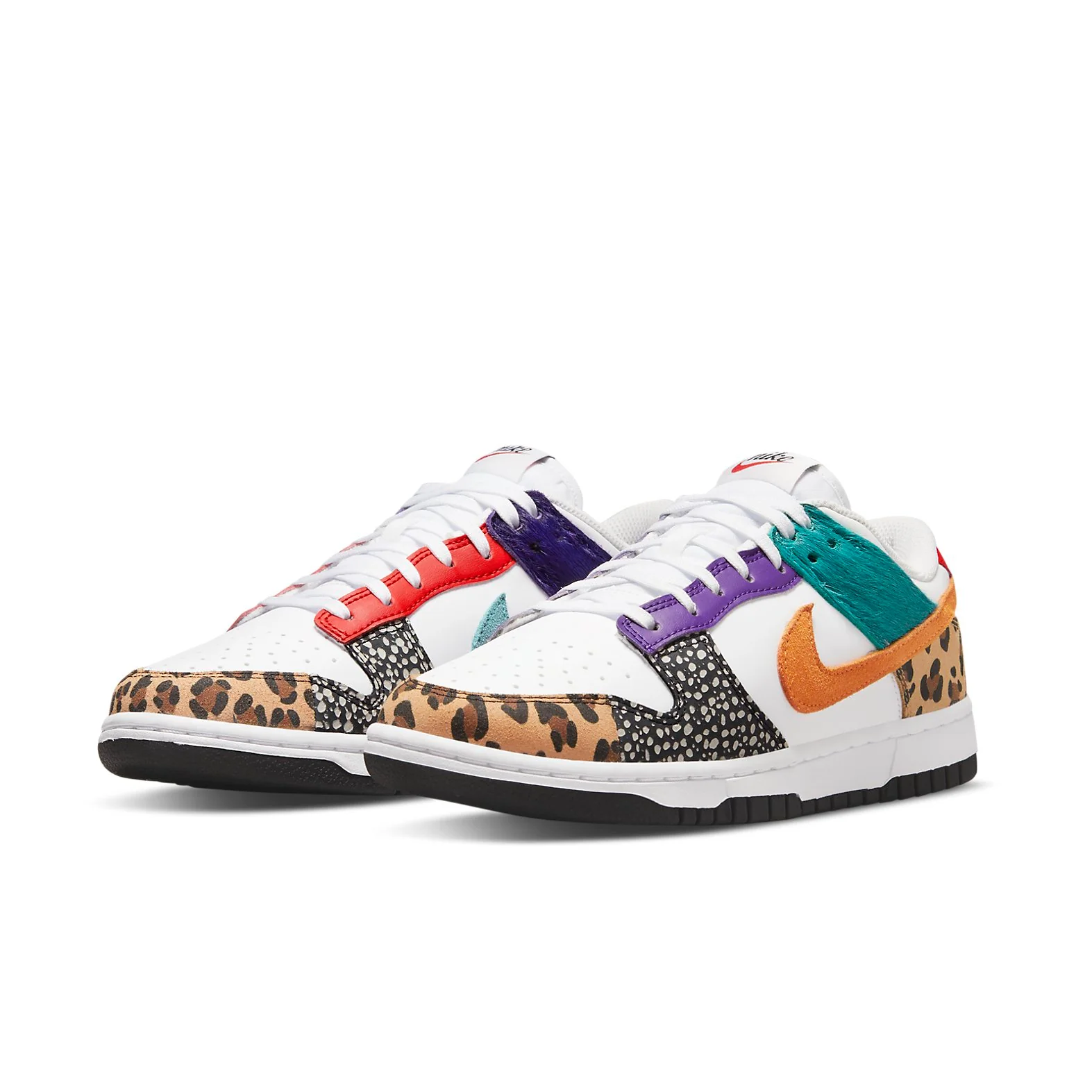 (WMNS) nitthhke Dunk Low SE 'Safari Mix' DN3866-100