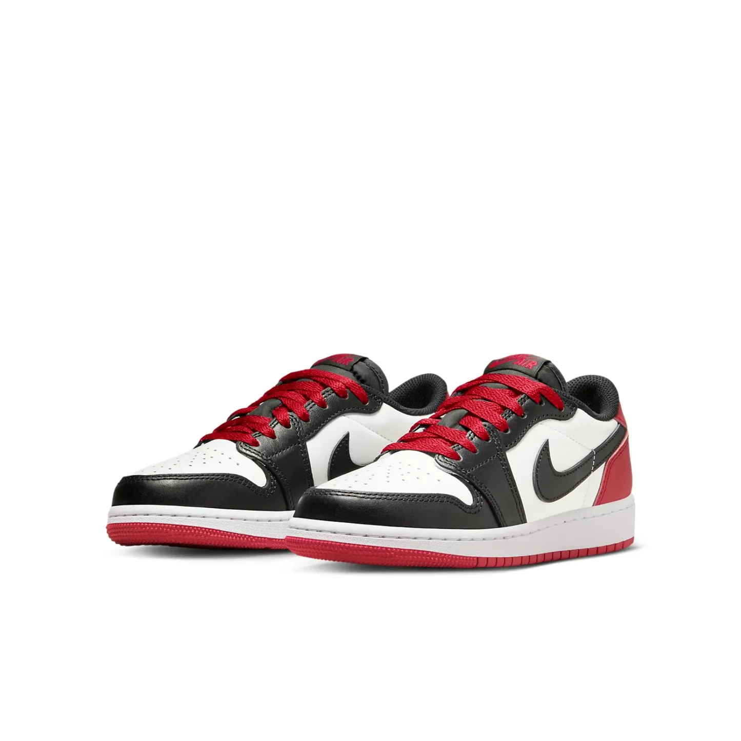 (GS) Air jtthhordan 1 Retro Low OG 'Black Toe 2023' CZ0858-106