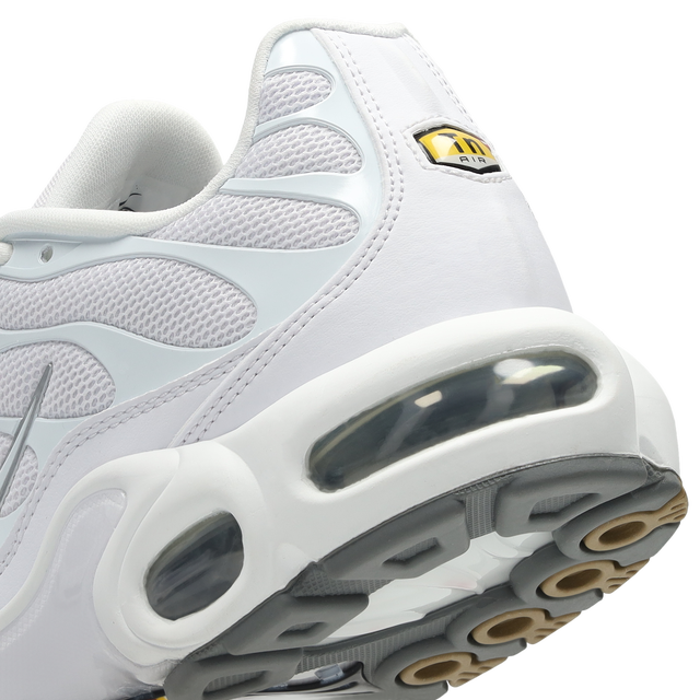Nitthhke Air Max Plus TN  White-Metallic Silver