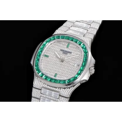 pathttek Philithtppe Nautilus 5711/1300A  Emerald Bezel  Premium Duplicate