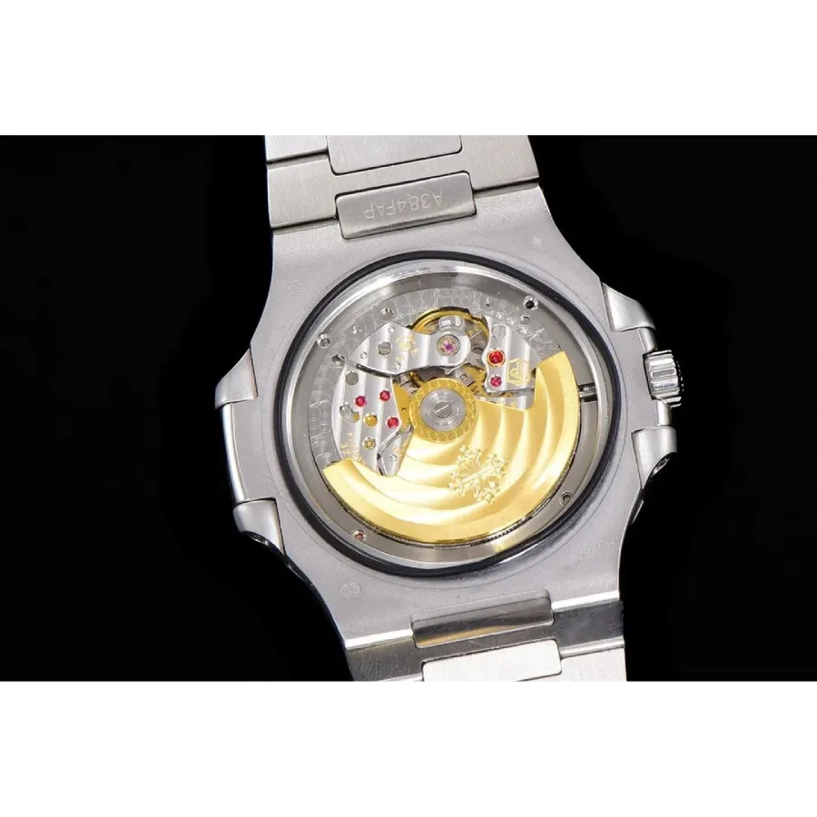 pathttek Philithtppe Nautilus 5711/1300A  Emerald Bezel  Premium Duplicate