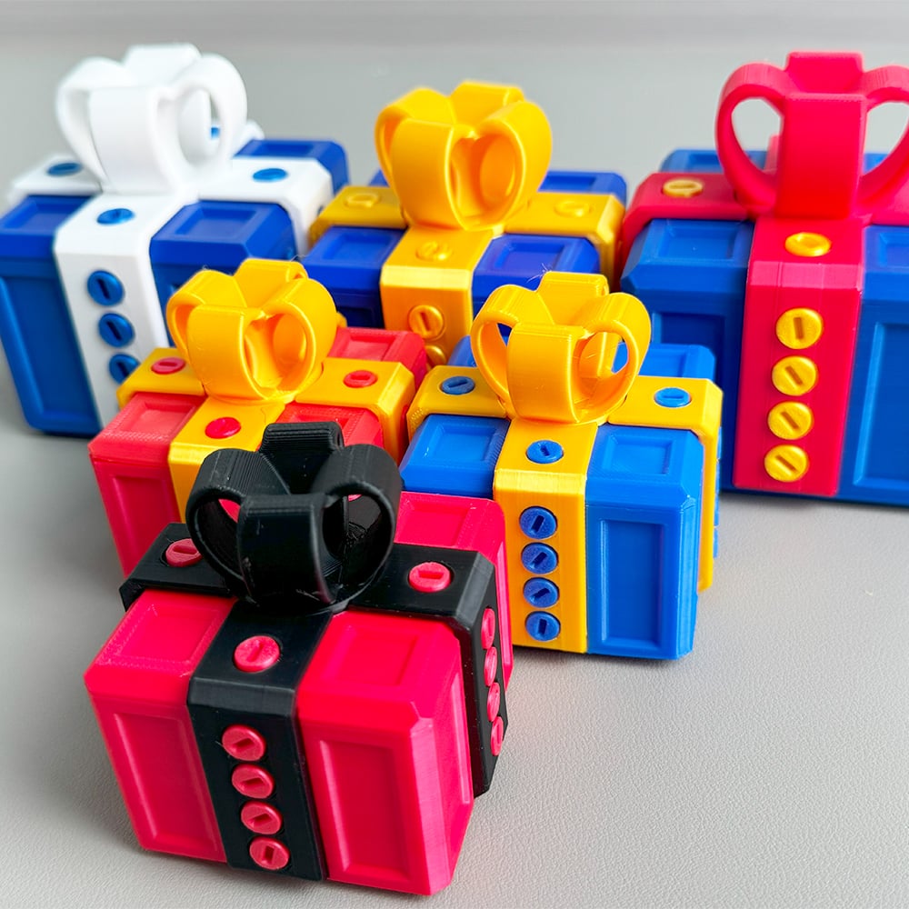 🎁 3D Printed Annoying Gift Box Ornaments 😂 - Ideal for Pranks and Mischief!