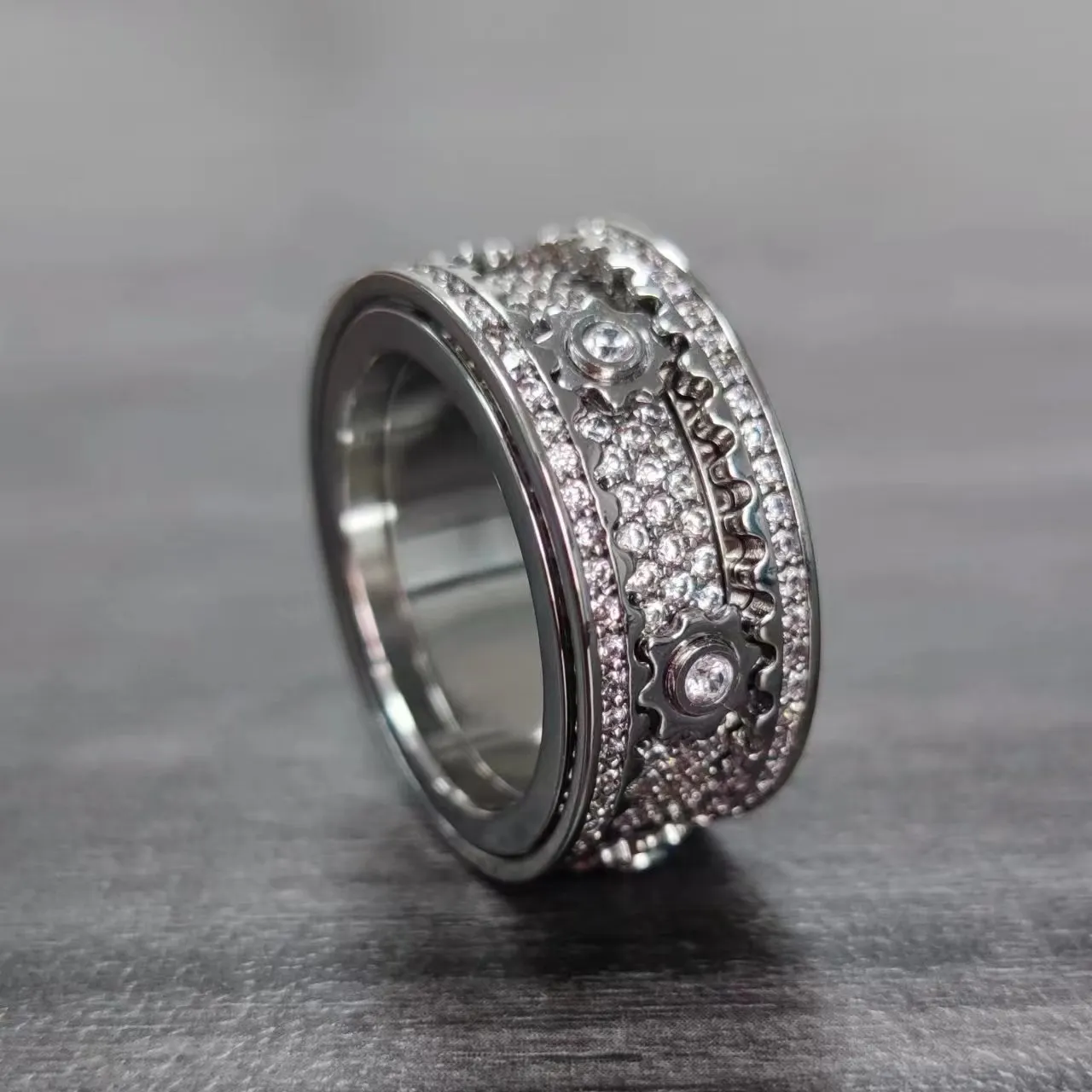 925 Sterling Silver Rotating Gear Ring