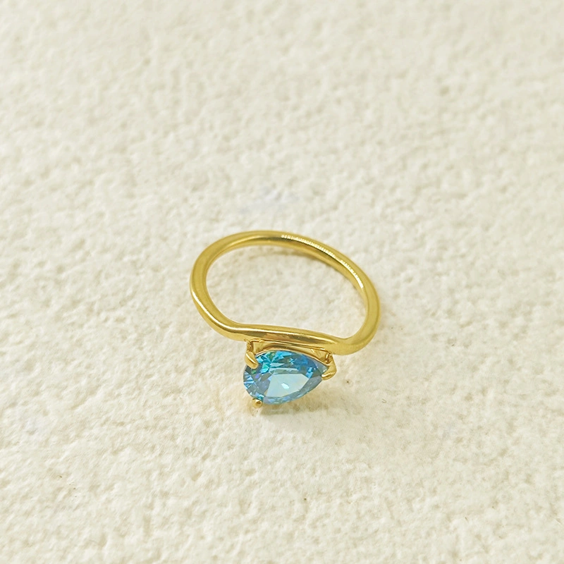 A Birthstone Ring That Carries Her Story 💛