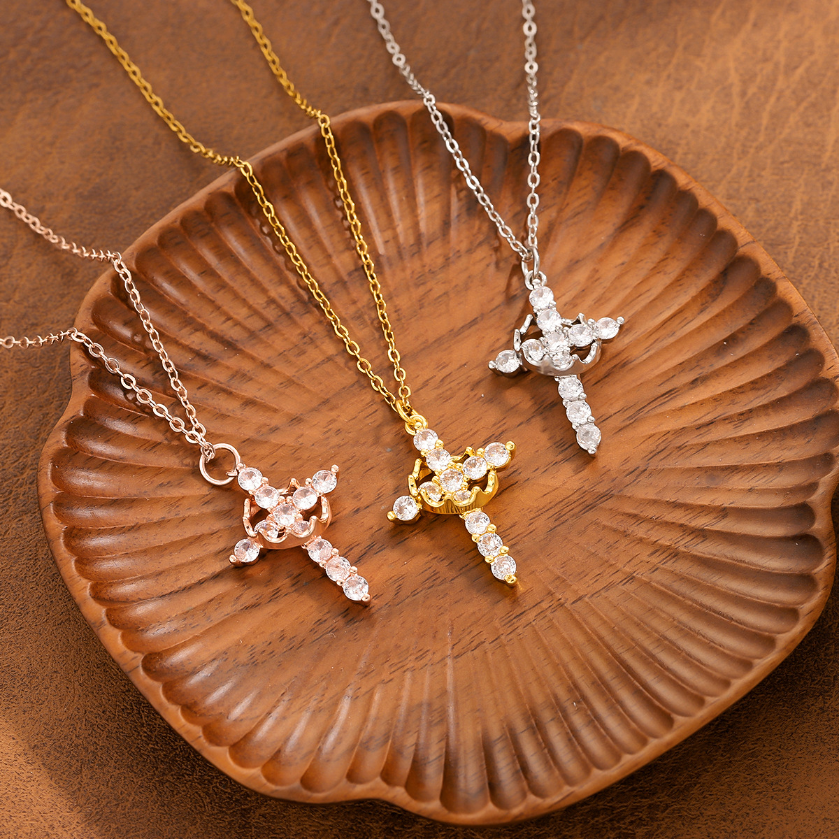 ✝️ Wear Your Faith Every Day — Cross & Crown Necklace