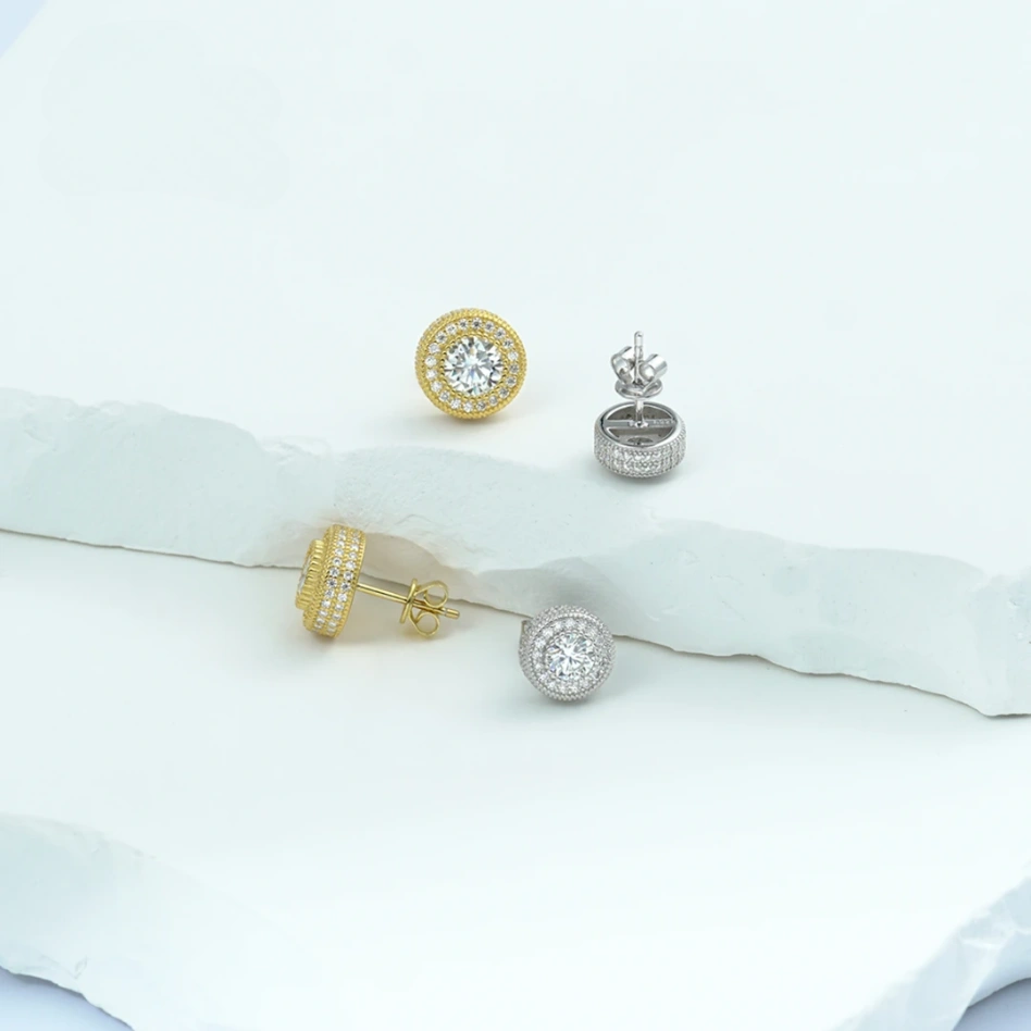 Round Bling Stud Earrings – S925 & VVS Synthetic Moissanite