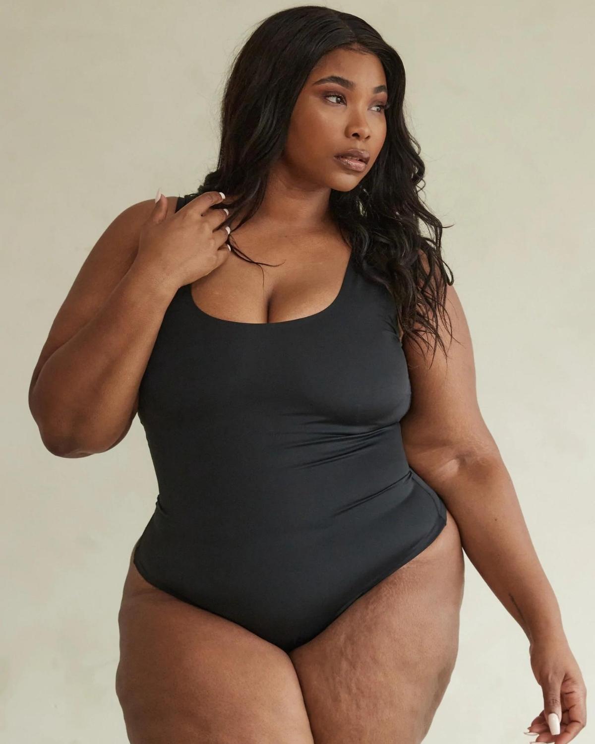 Nicole - Formender Halter Shapewear Bodysuit - Torasos