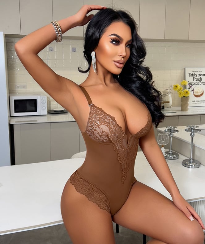 Sexy Lace Deep-V Neck Tummy Control Hip Lifting Bodysuit