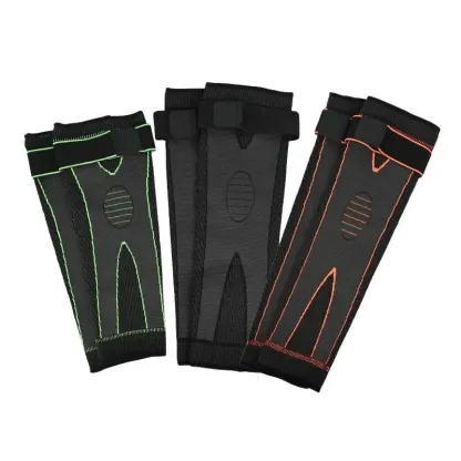 Mugwort-infused warming knee and leg sleeves