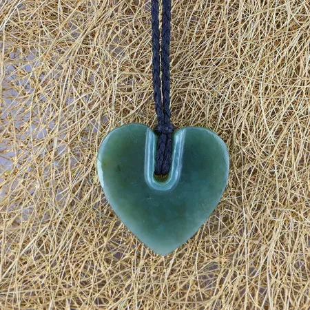 NH049 Nephrite Pendant Necklace