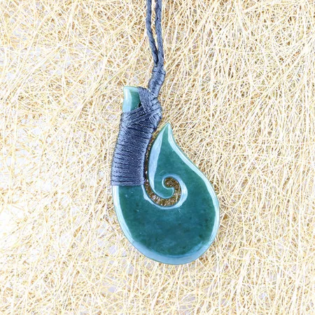 NH031 Nephrite Pendant Necklace