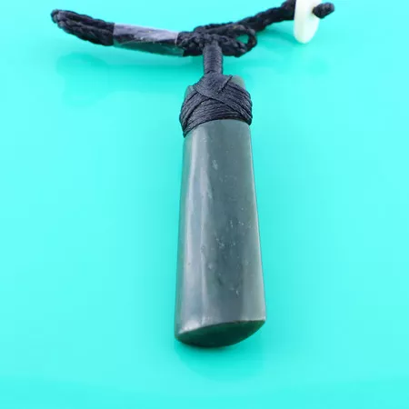 NH039 Nephrite Pendant Necklace