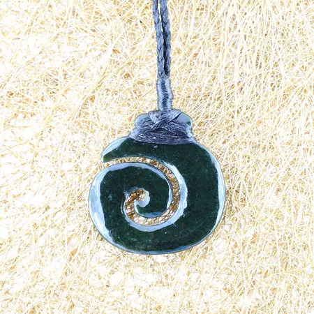 NH030 Nephrite Pendant Necklace
