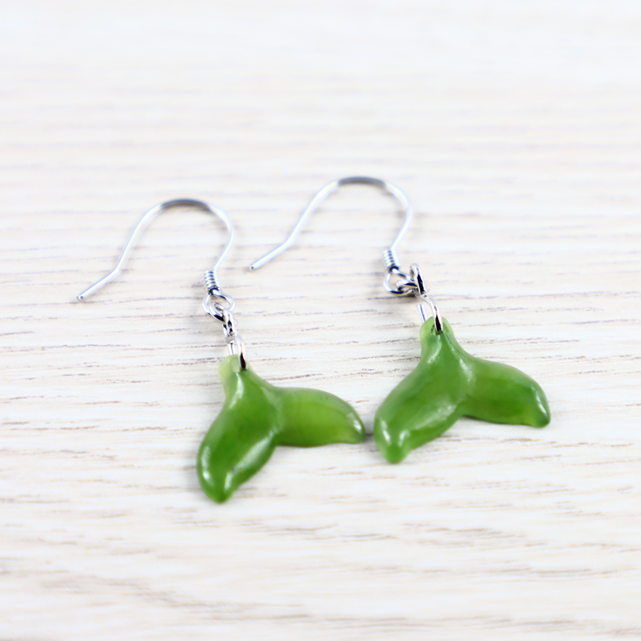 Whale Tail-E Nephrite Pendant 