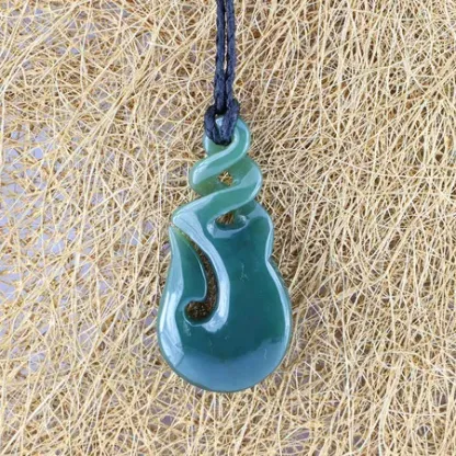 NH046 Nephrite Pendant Necklace