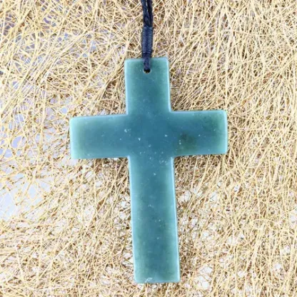 NH037 Nephrite Pendant Necklace