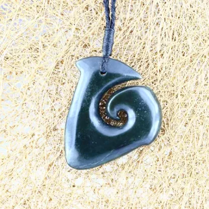 NH035 Nephrite Pendant Necklace
