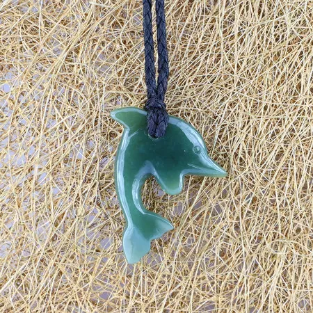 NH041 Nephrite Pendant Necklace