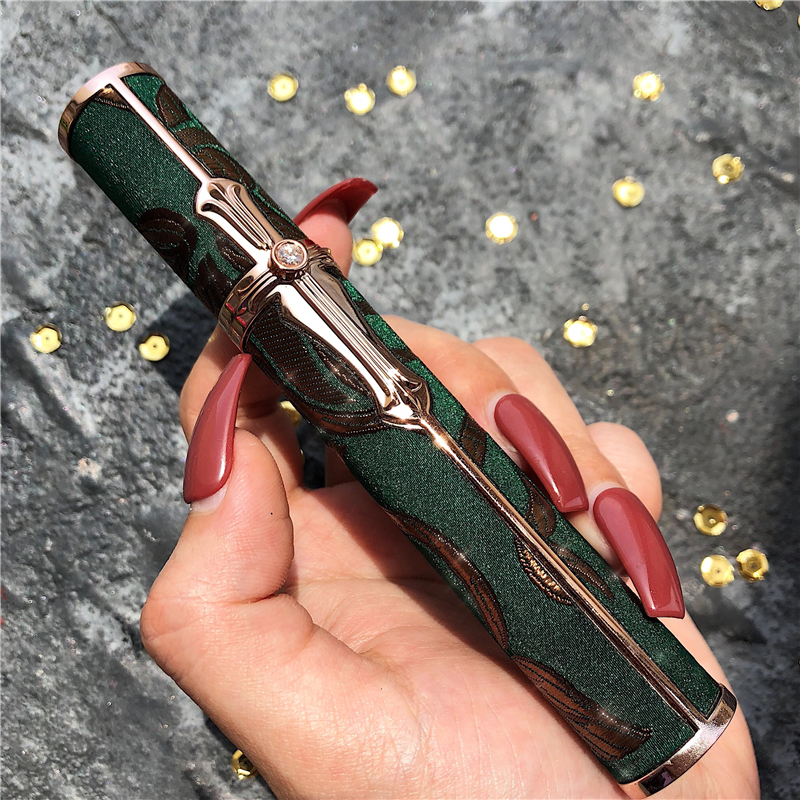 Peacock Curling Mascara