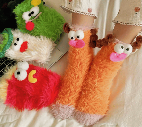 Coral Velvet Three-dimensional Quirky Socks