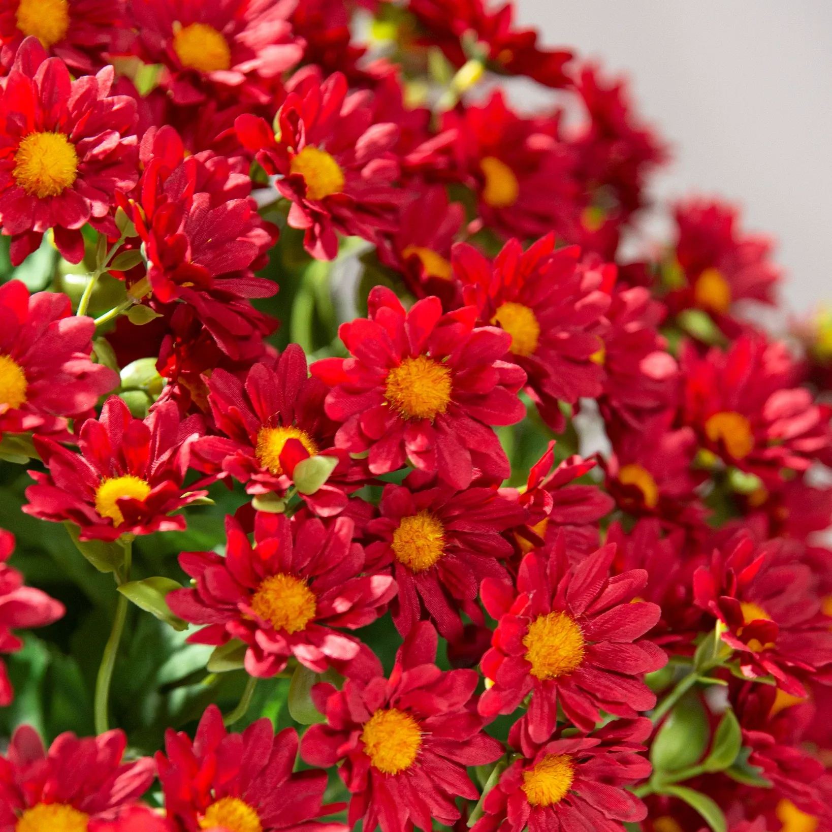 🌼💥Last Day Only $2.99 Each - Artificial Outdoor Mums Flowers - UV resistant, Waterproof, Windproof