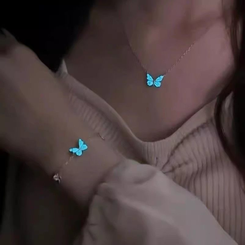 💝Flash Sale 49% OFF - Luminous Blue Butterfly Bracelet