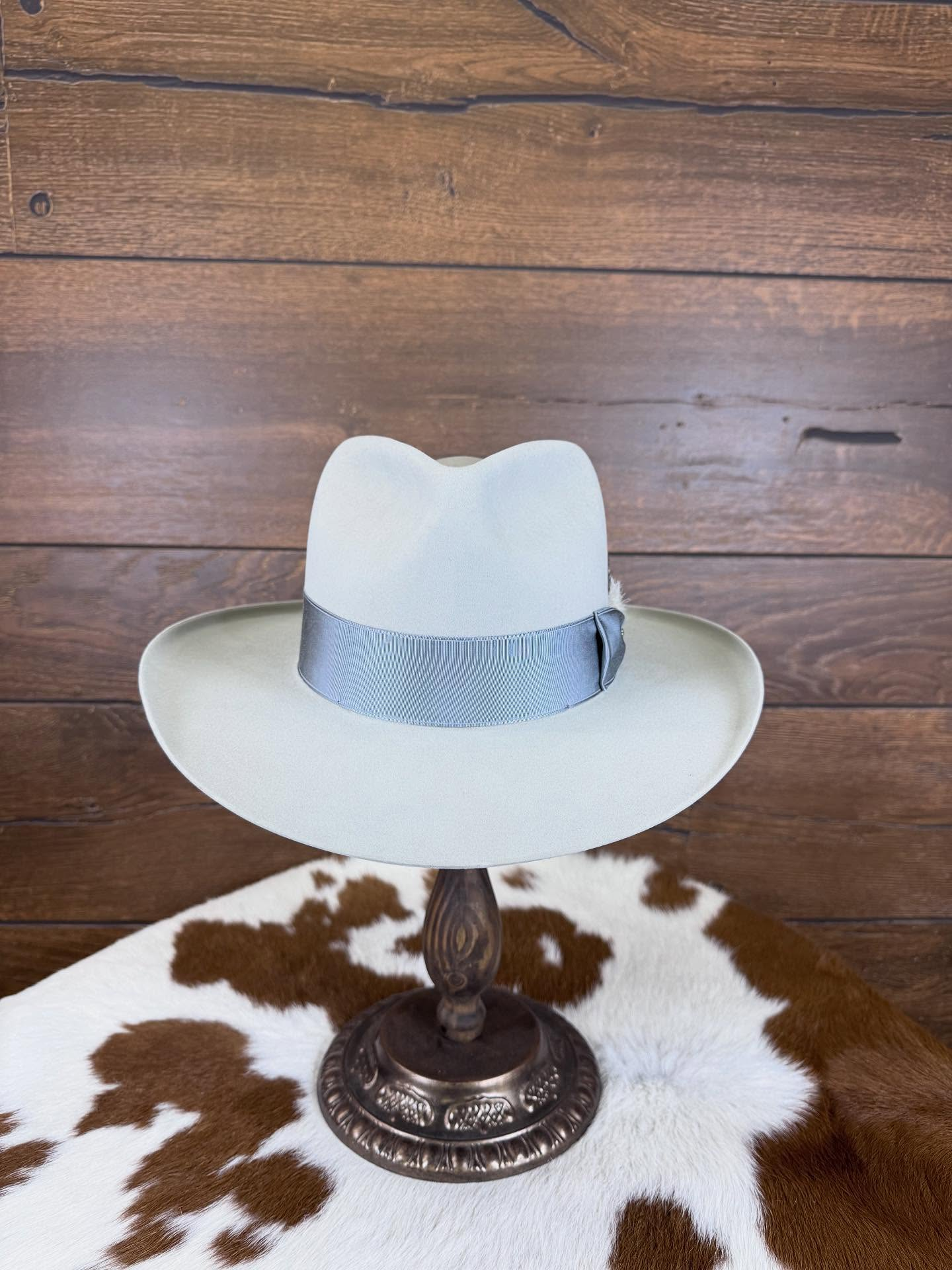 A classic Silverbelly Fedora