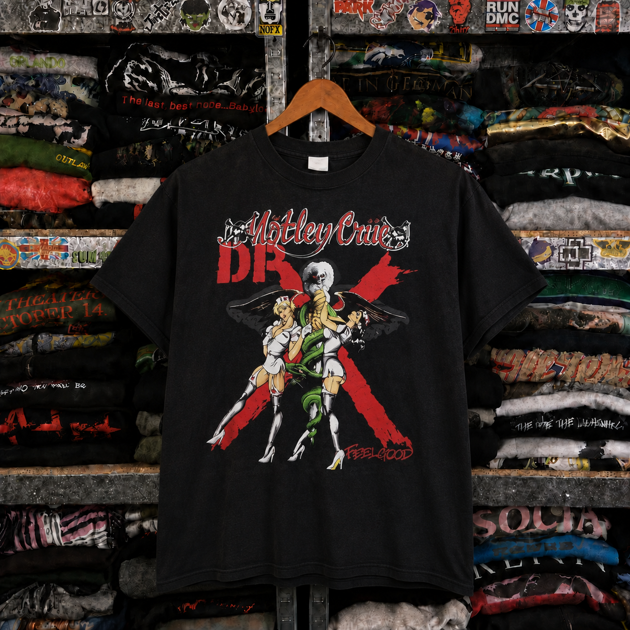 Mötley Crüe Vintage Rare T-Shirt,Nearly Sold Out Collectors Piece