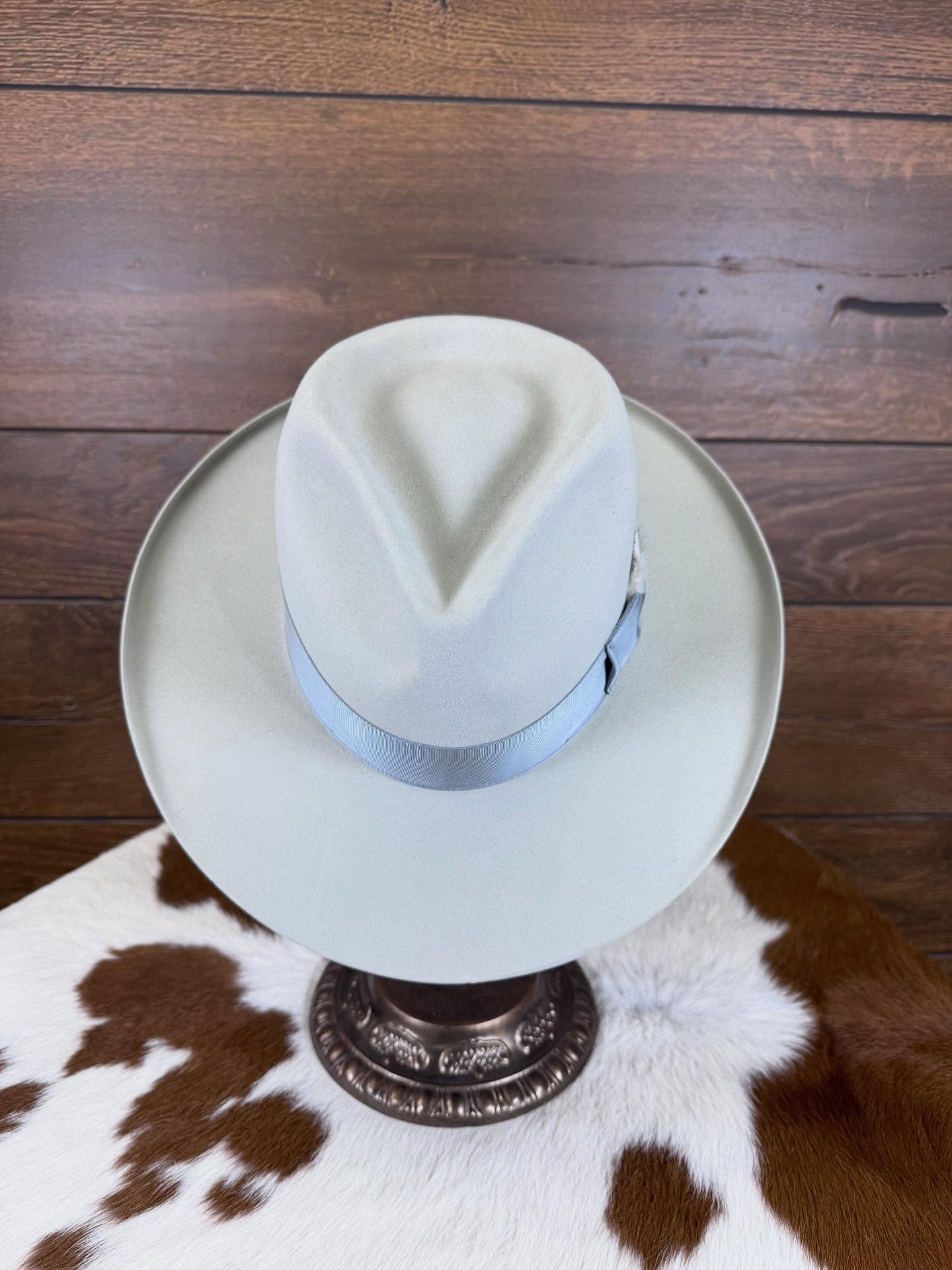A classic Silverbelly Fedora