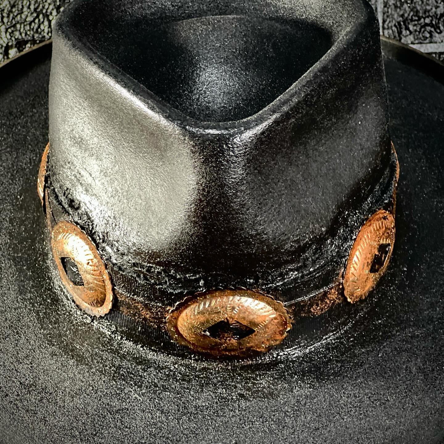 Black Teardrop Fedora – Silent Venom