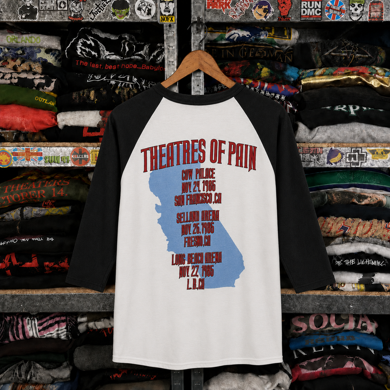Rare Hard To Find Vintage Mötley Crüe Raglan Shirt, Nearly Sold Out Collectors Piece