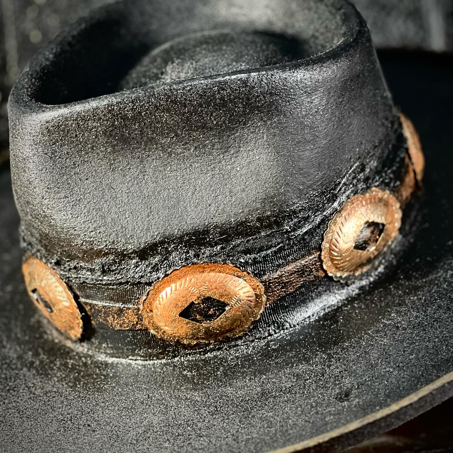 Black Teardrop Fedora – Silent Venom