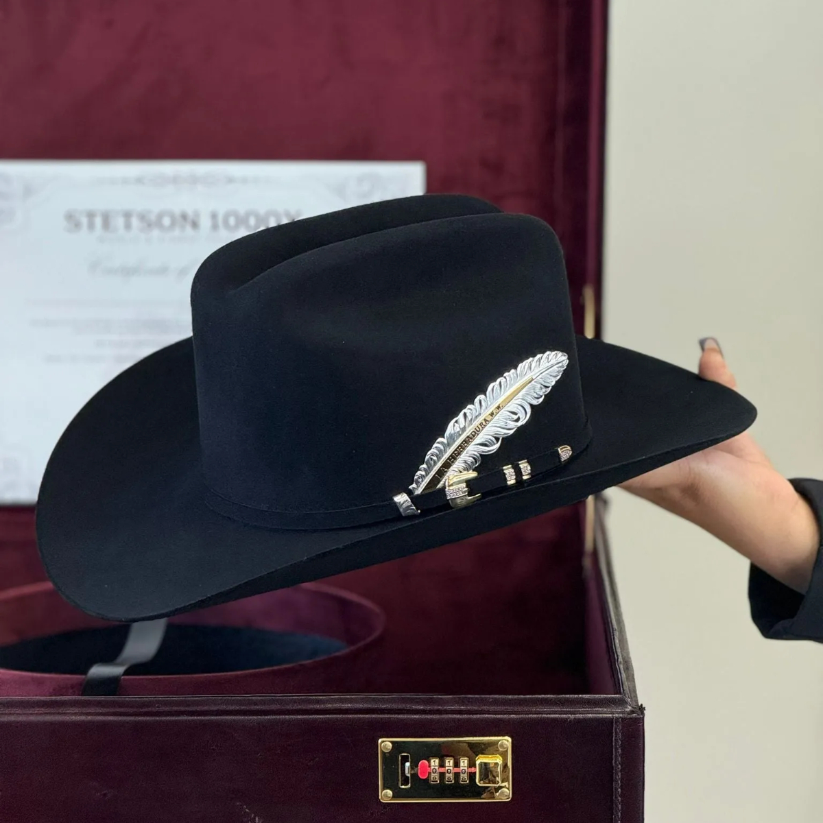 Limited Edition 100X Diamante Black